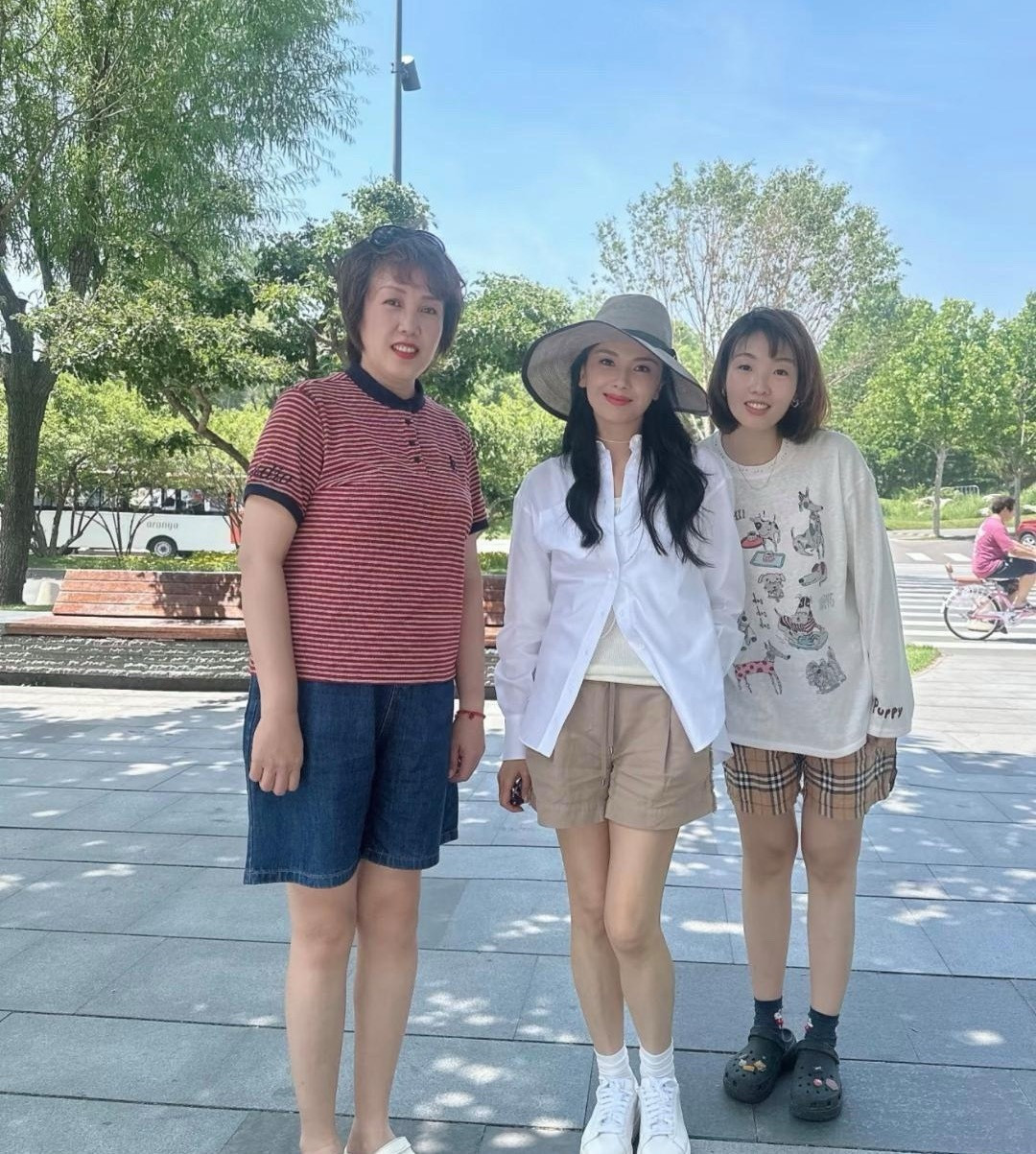 46岁的刘涛在阿那亚被偶遇，状态太惊艳了！身材苗条，皮肤白皙，仿佛二十多岁少女，