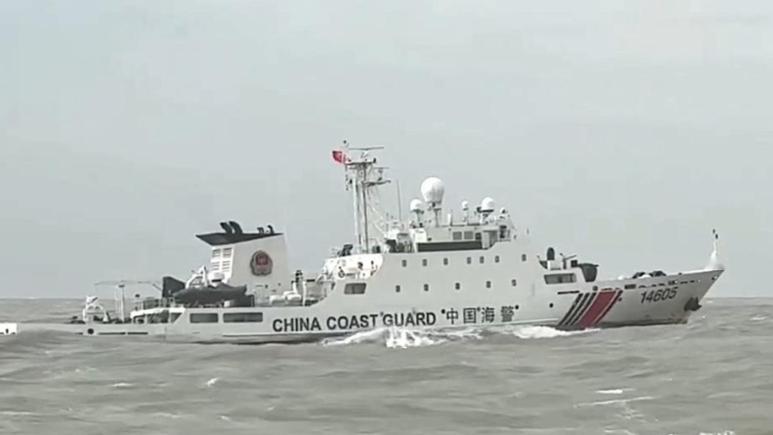 12月22日，大陆海警船浩浩荡荡，台海巡船望风而逃！当天下午两点左右，大陆海警1