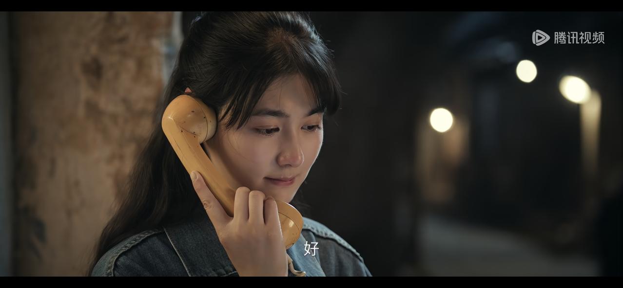 《主角》易青娥吹火把自己点着了，救她的不是花彩香，不是刘红兵，也不是胡三元，而是