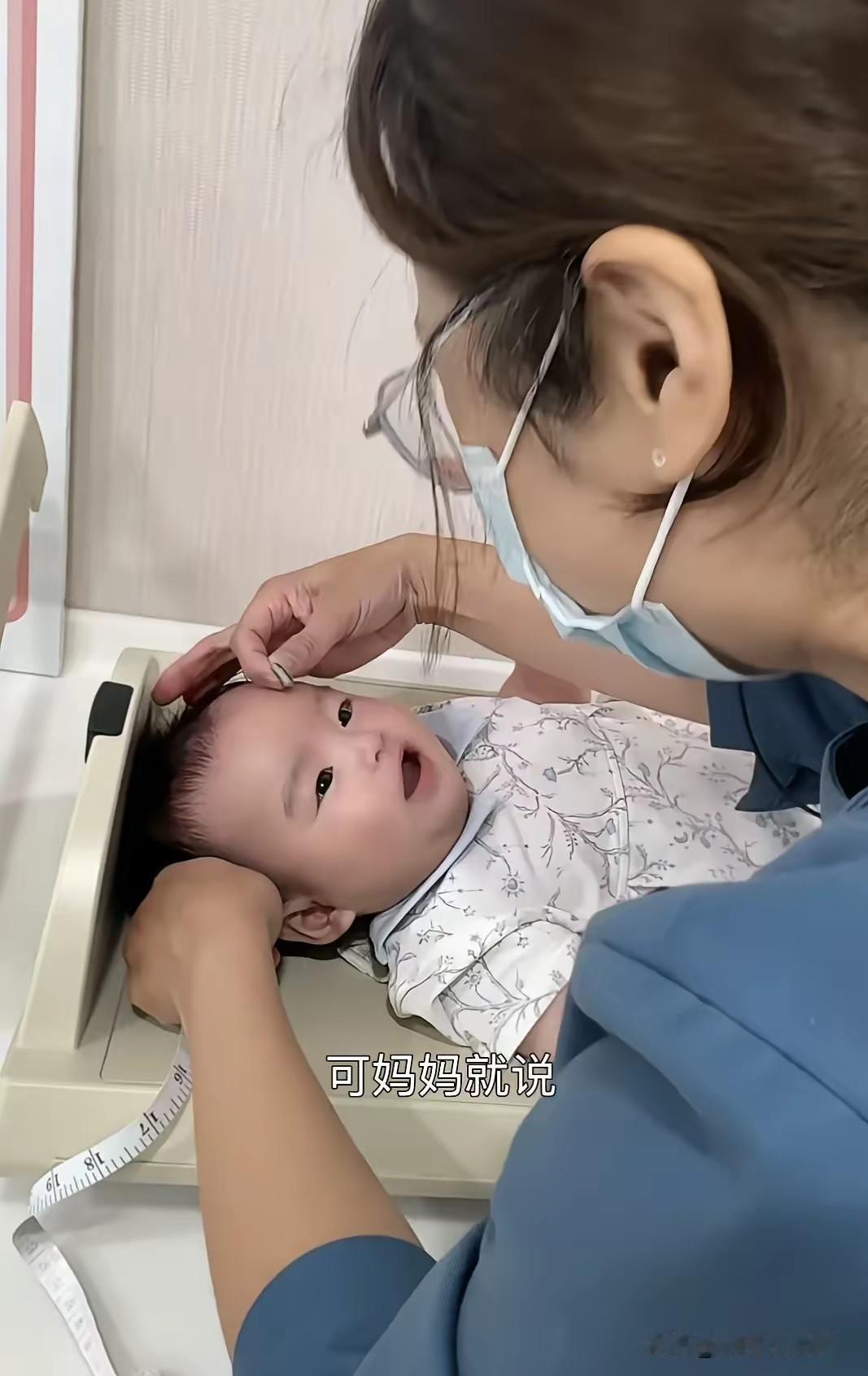 马筱梅分享了小汪宝汪吉辰打疫苗的可爱片段，瞬间圈粉无数，视频里小家伙情绪切换十分