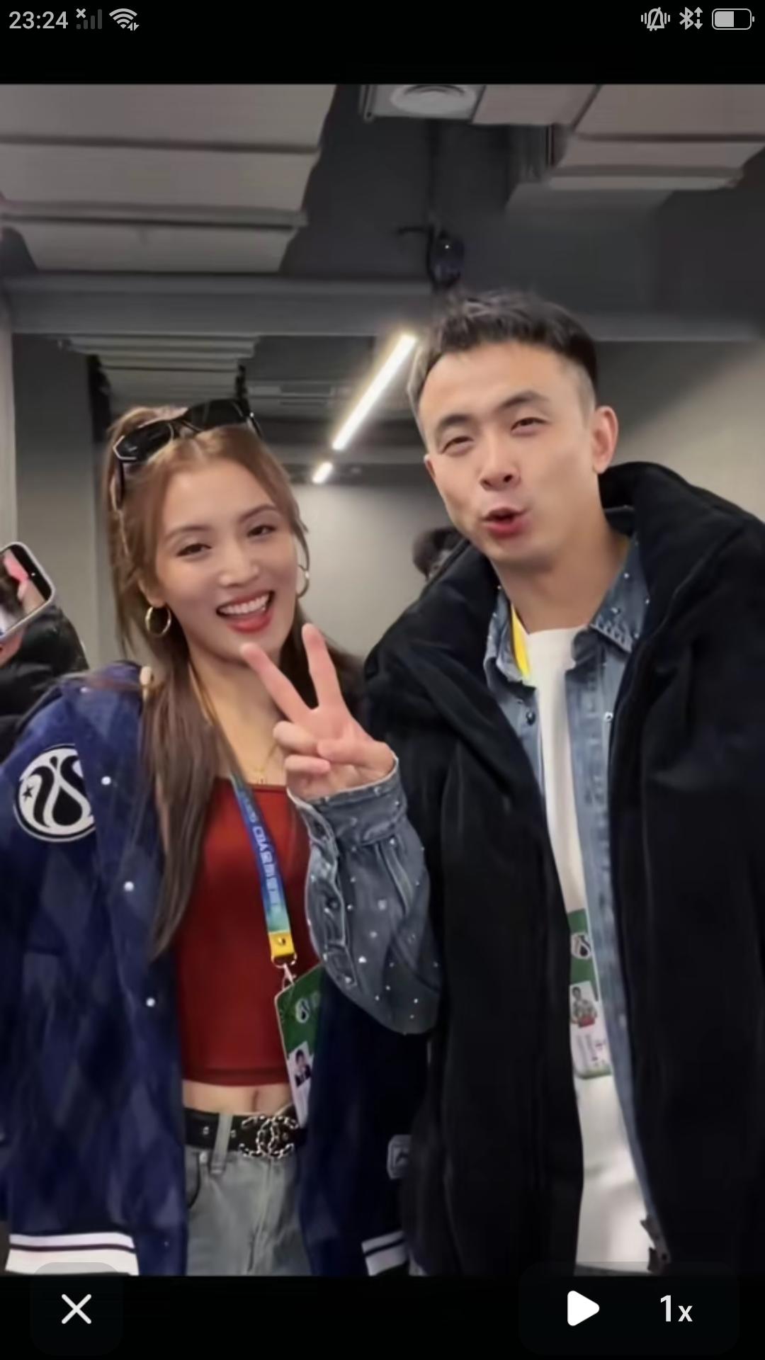 【CBA球星云集，大多数选择另一半都是青春靓丽，颜值高的模特，空姐，主持人。辽