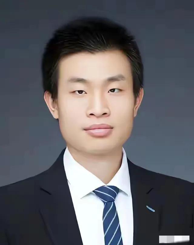 五年了！韦东奕终于等来了北京大学的公示！这几天，韦东奕紫气东来，北京大学给他晋