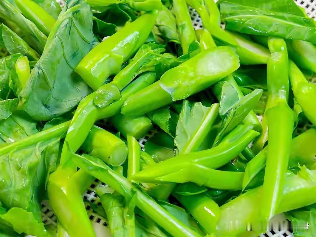 大寒后，使劲吃这菜，一促消化、三强免疫、四强骨骼，别不懂吃大寒一过，寒意未散
