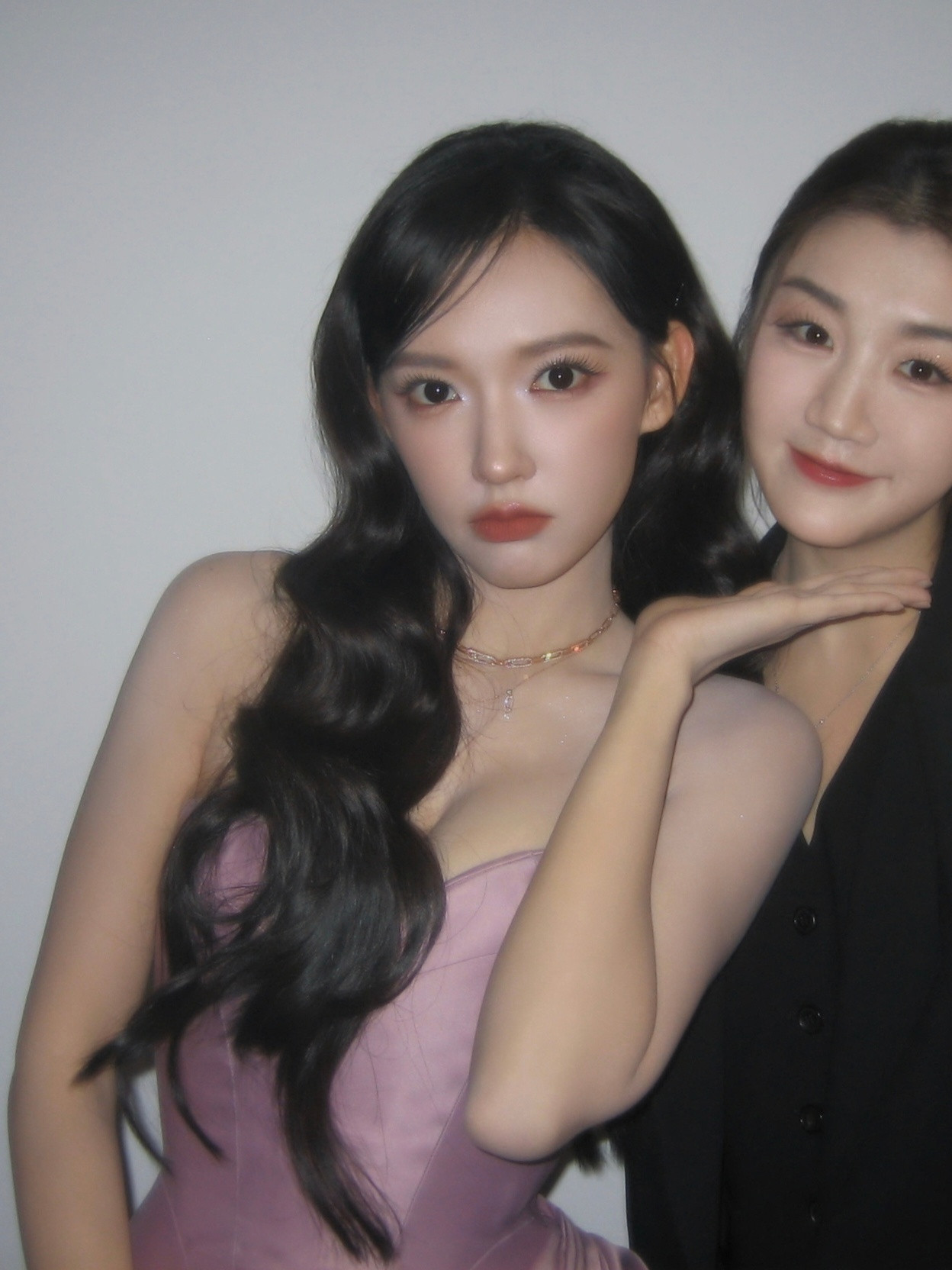 程潇最新物料，厦门首届代言人影响力盛典出图美美的迪士尼公主💕