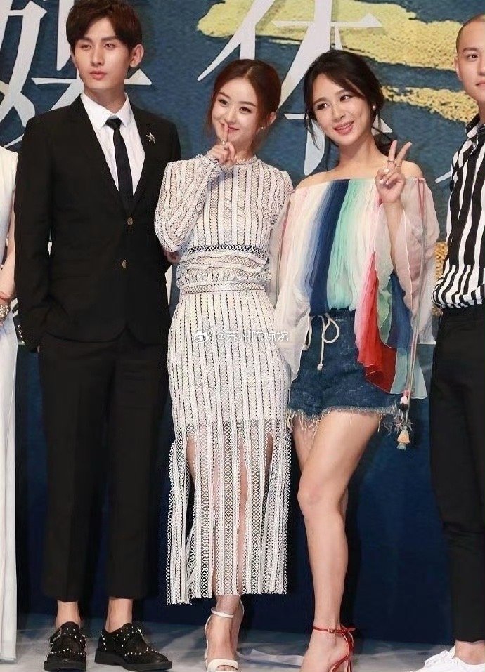 赵丽颖、杨紫竟然同框过，这样的镜头以后还会有吗？