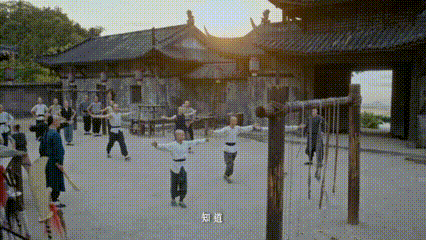 张一山猴系男友成真大圣六小龄童教张一山唱猴戏这场面太难得，六小龄童现场教学猴戏，