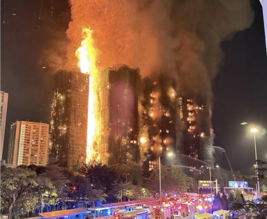 香港大火的新闻看完，我和老公沉默了好久，他突然说：“你之前顾虑的太对了，买