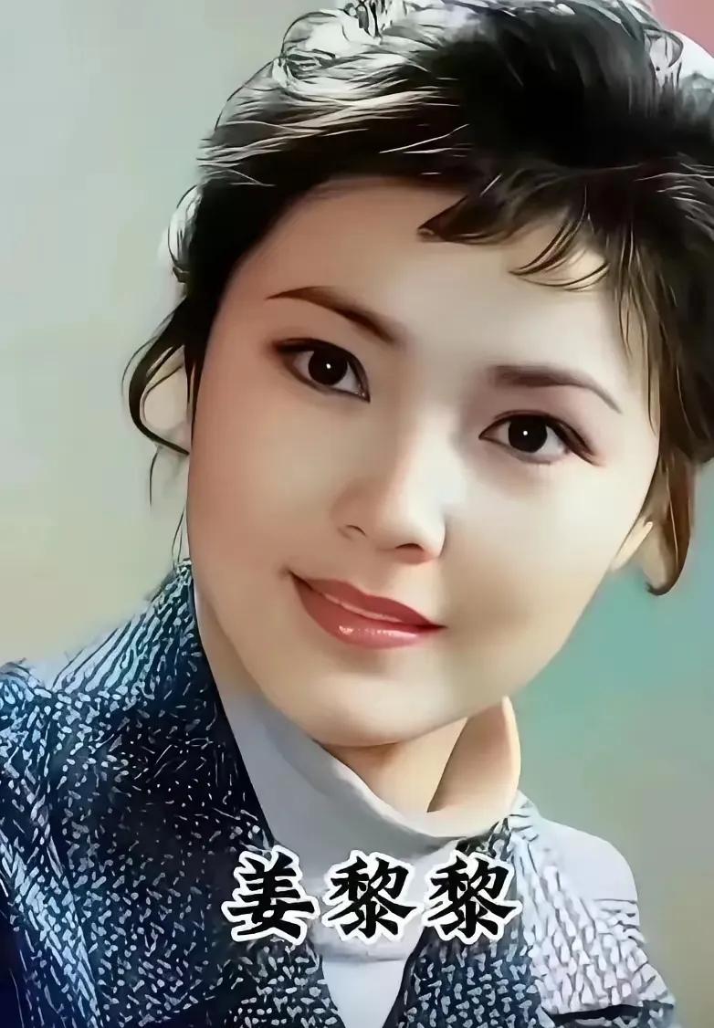 八十年代的美女都有独特的气质和容貌，没有那种病态的廋，白，尖下巴或脸上发僵，刻意
