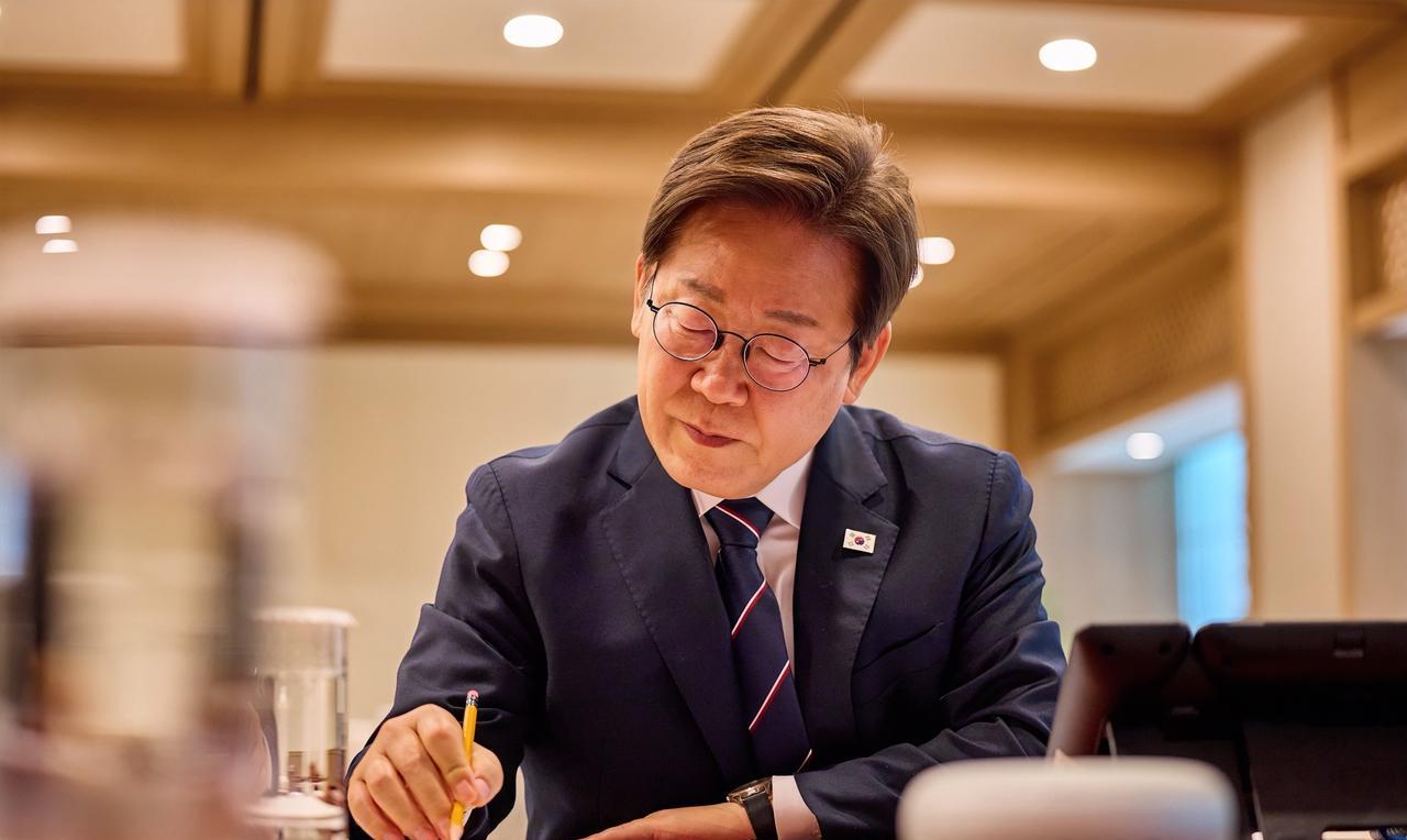 鼓励提意见！李在明表态当地时间6月24日，韩国总统办公室对外表示，将设立国民信