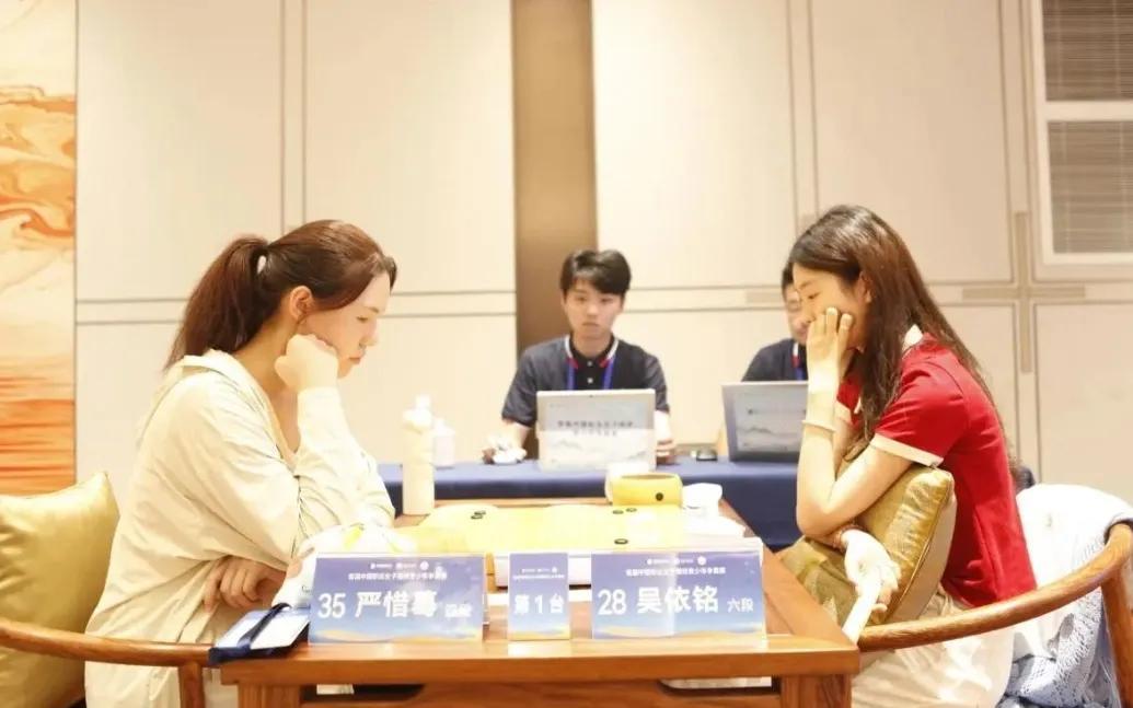 塘桥杯赛程过半~小魔女夺冠蒙上阴影~三位小将全胜领跑首届塘桥杯中国女子