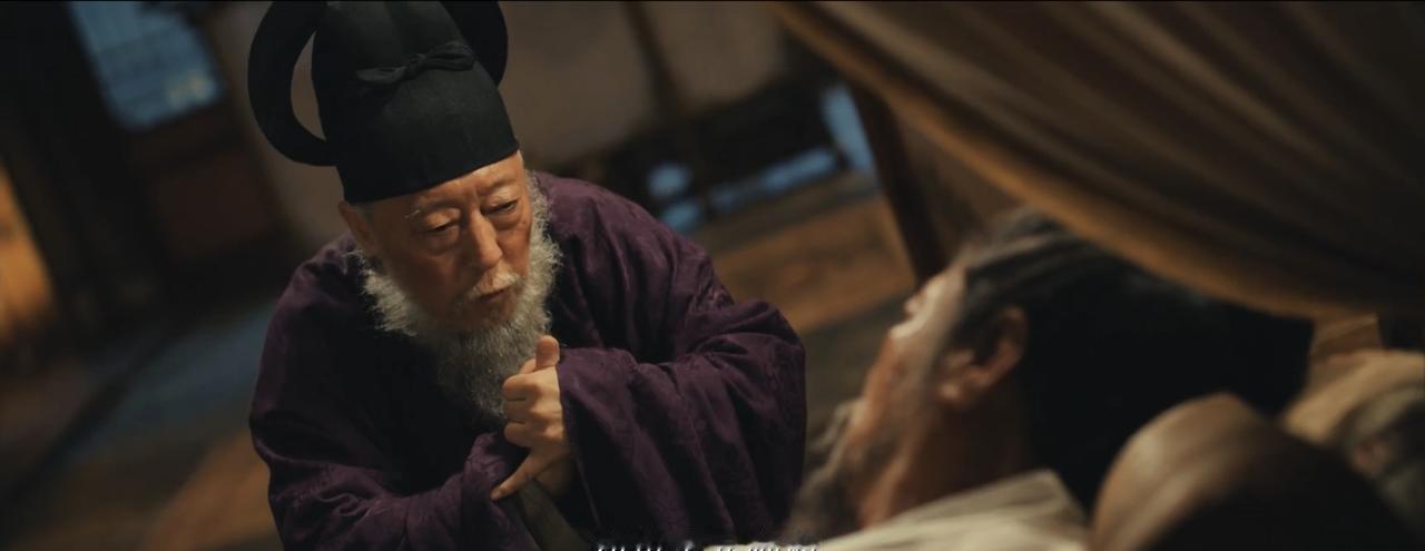 五代十国版《雷雨》炸裂上演。一个女人的嫁妆，如何绊倒了一个王国。钱王想扶三郎