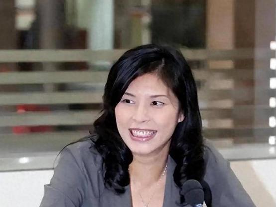 最近郑丽文的一句狠话，把岛内政坛搅得不小：“只要她当国民党主席，四年内一定把民进