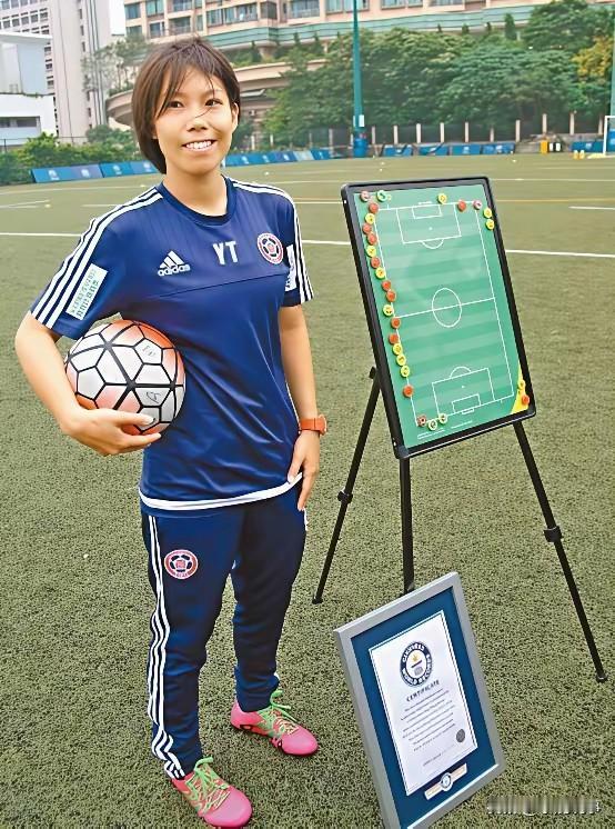 女足主帅空缺，我第一个想到的就是她！大家还在乱猜人选。我直接点名：陈婉