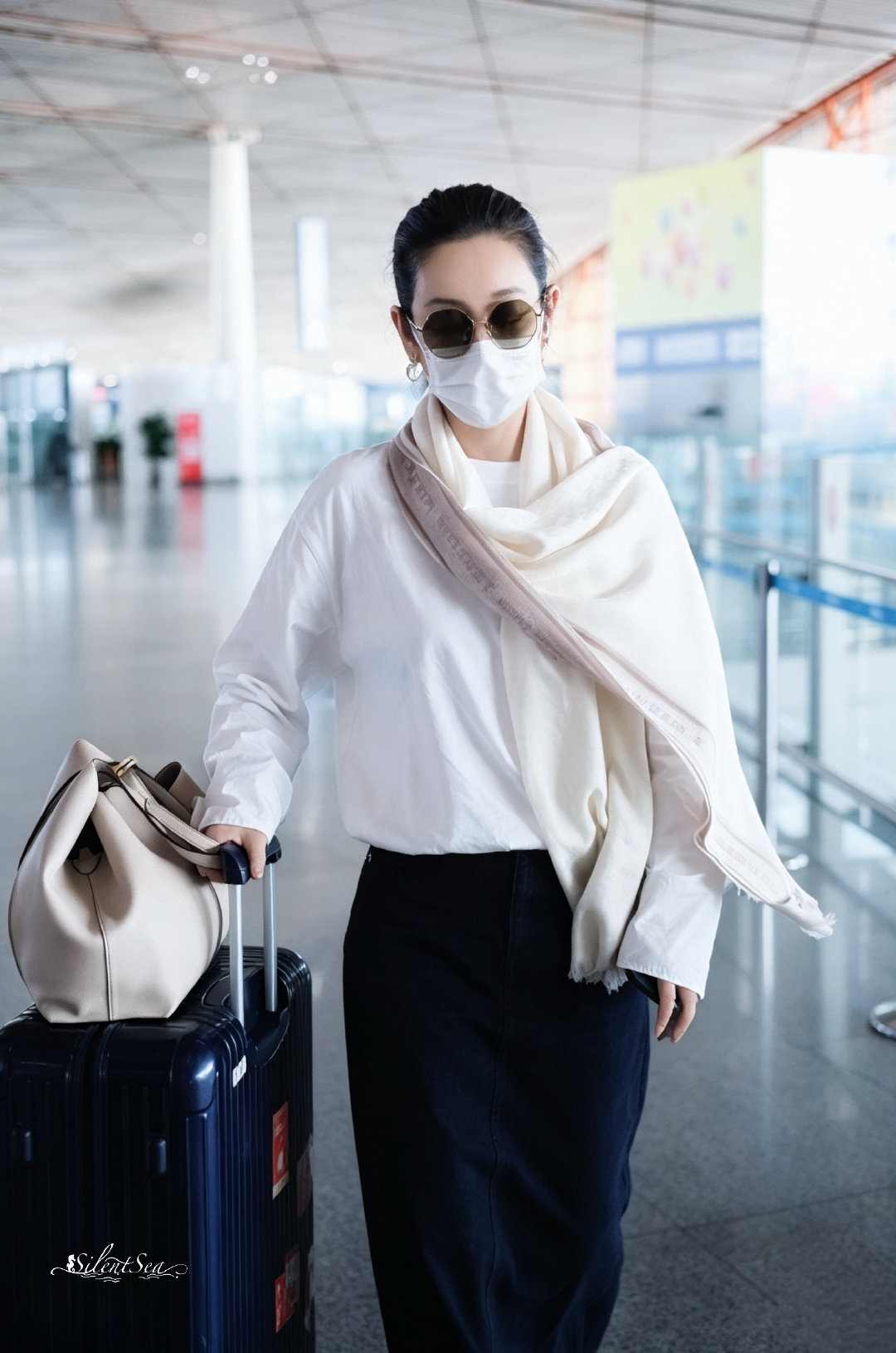 #秦海璐#𝐍𝐨.𝟐𝟔𝟎𝟗𝟐𝟏𝐏𝐄𝐊🛬温柔像划过了海​