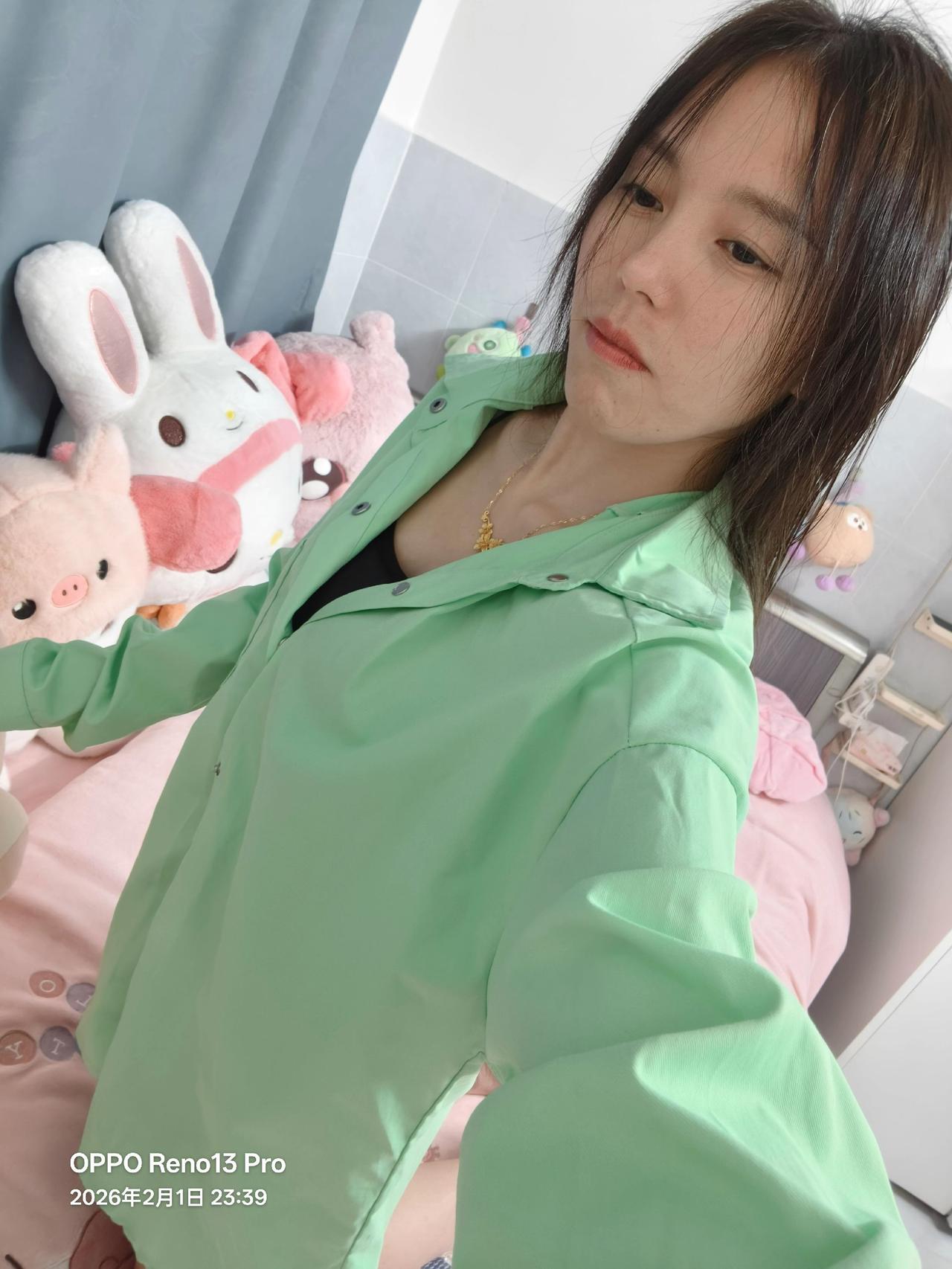 噢，当你在姐背后讲姐坏话时，记得别忘了欣赏姐的翘臀