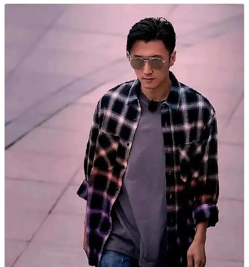 你敢信？砸向张柏芝的1276万索赔单，被18岁儿子谢振轩一张改签机票破了局？