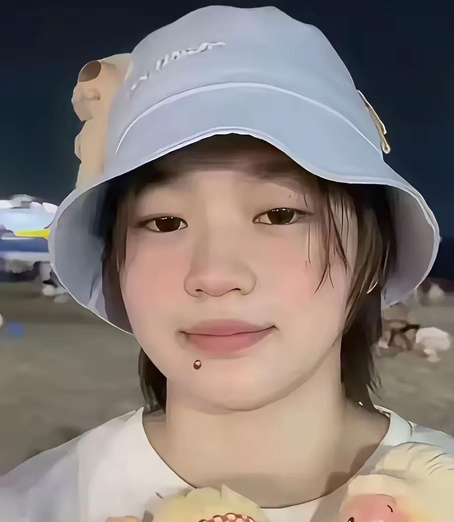 近日，有关全红婵或将离开跳水赛场的传言引发热议。社交媒体上，这位昔日跳水天才少女