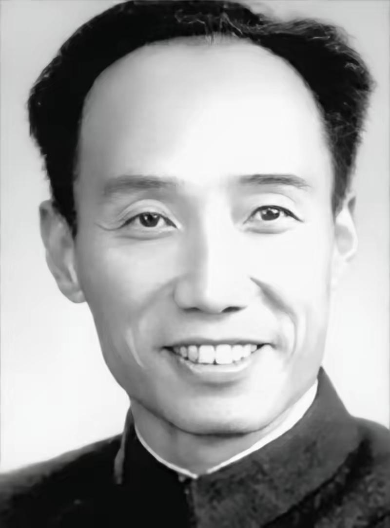 他47岁被调到山西，50岁任山西省革委会副主任。65岁任安徽省委书记，2003年
