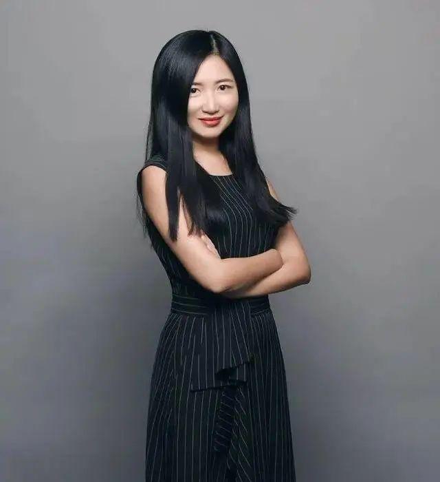 月之暗面（Kimi母公司）近日进行了关键人事任命。联合创始人张予彤在内部被任