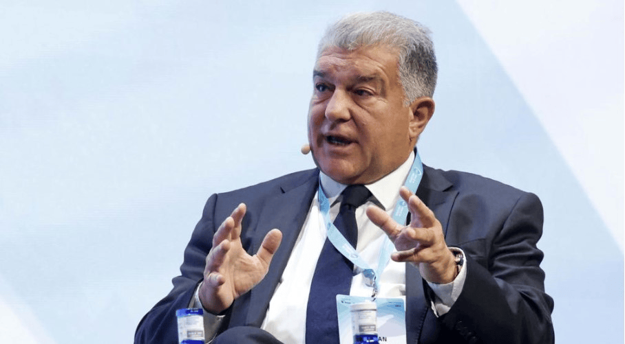 拉波尔塔: 过去15年都在方案上纠结, 新诺坎普延迟1年算少了