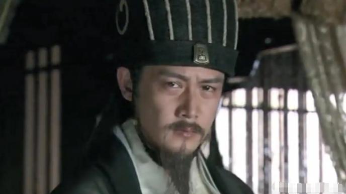 诸葛亮唯一统一中国的机会，却被白白葬送了公元228年春天，汉中大营的军旗被