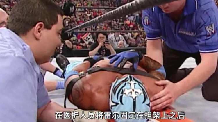 wwe著名的小个子单挑巨人: 小霍斯vs卡里 神秘人雷尔vs大秀哥