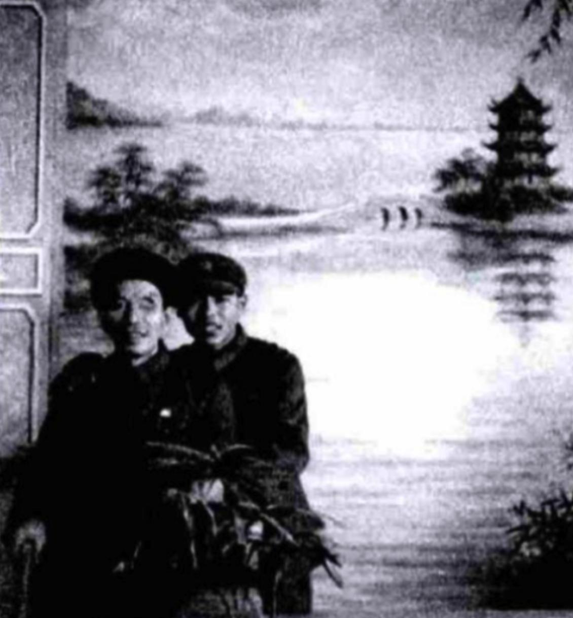 1977年，某个普通的下午。粟裕正在屋里休息，随员进来，轻声说了一句话：