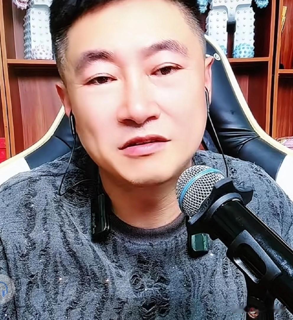 九天爆料各大网红愿用小号直播原因！八卦主播九天爆料很