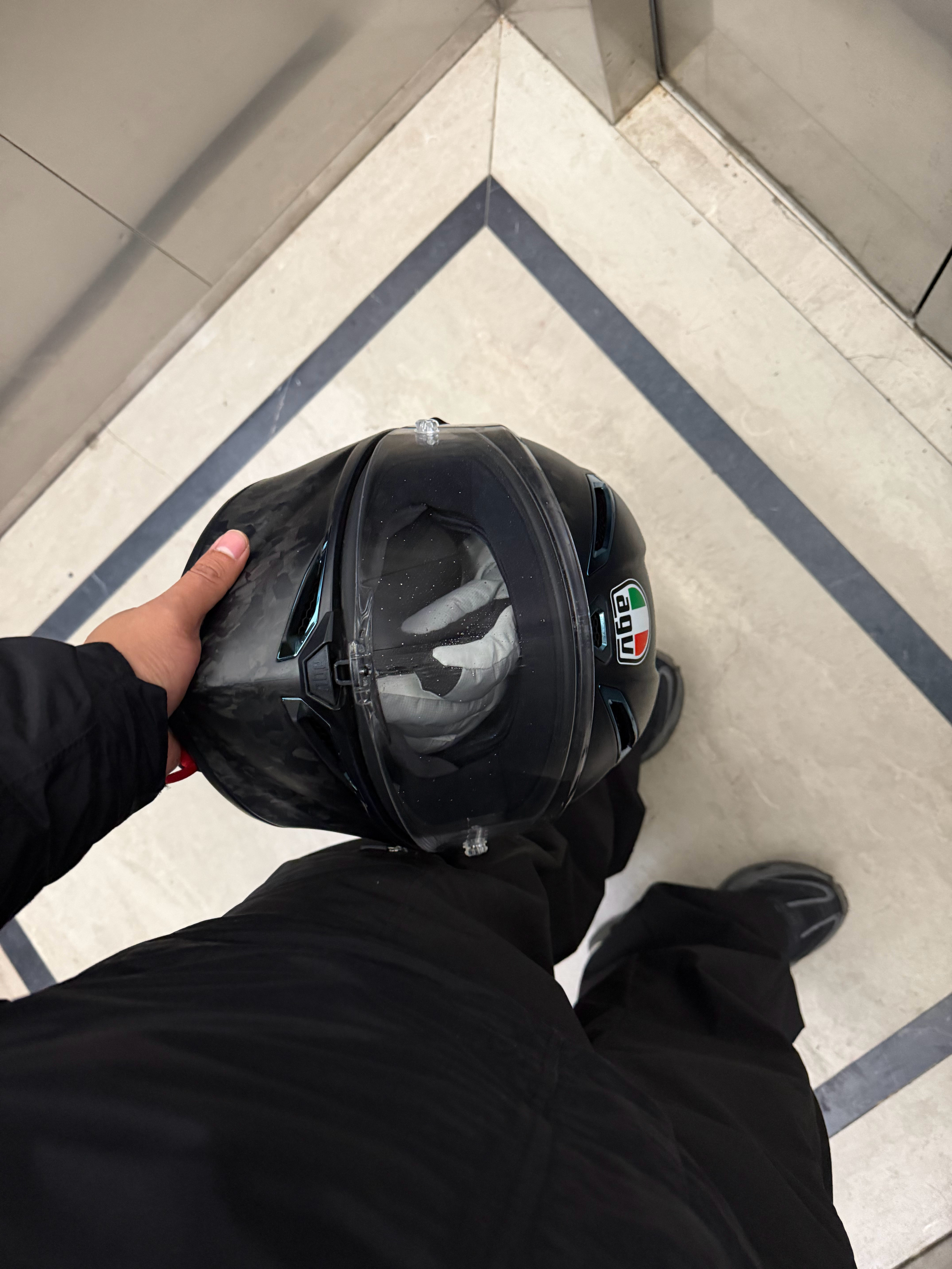 粤北这个天气真的瑟瑟发抖太冷了，骑摩托车是真扛不住