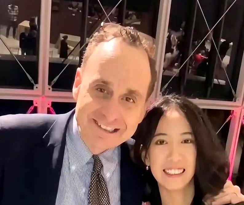 当出现哈佛女孩已是贬义词的时候，老美的意识形态战，已经失败了。键盘侠们现在逮着