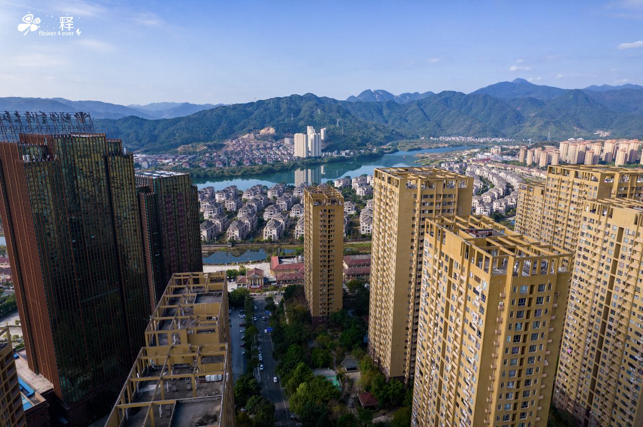 想来福建版的鹤岗躺平吗？屏幕前绝大多数人都可以直接退休。福建三大鹤岗，漳州港，