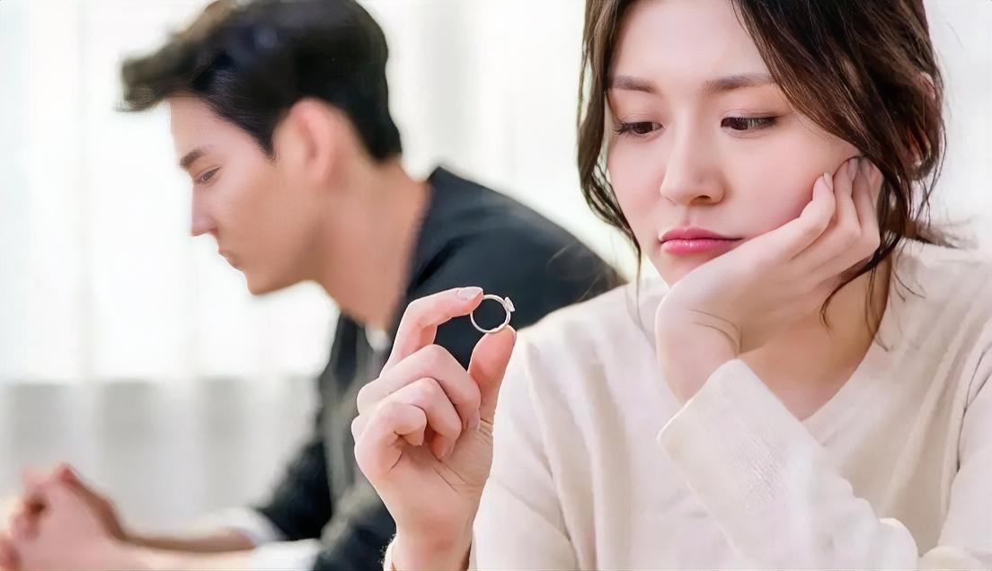 离婚后，男女谁过的更好？说实话，做了这么久的婚姻咨询，我觉得离婚对谁都不是好