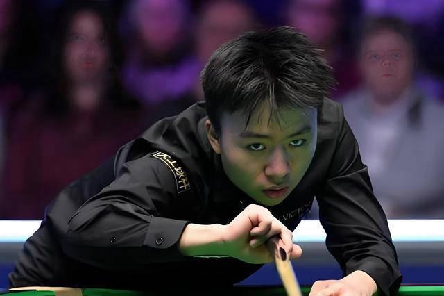 北京时间4月14日晚，刚刚结束了一场2026斯诺克世锦赛资格赛决胜轮第一阶段，世