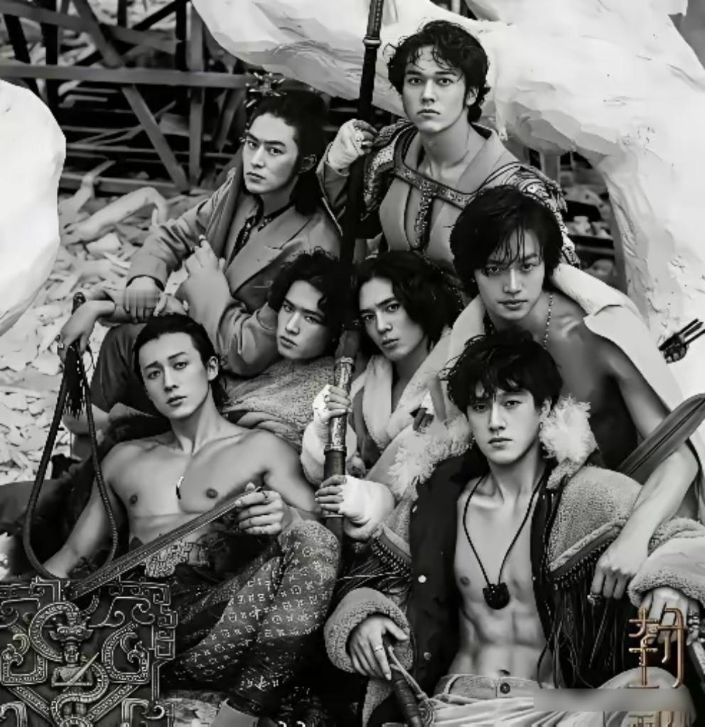 我才注意到，封神那几个质子里面，就李昀锐一个人露了腹肌。