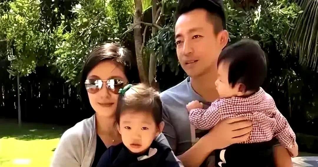 王伟忠在节目中直言后悔当年没能劝住大S离婚！可惜一双对的人没能走到最后，深表遗