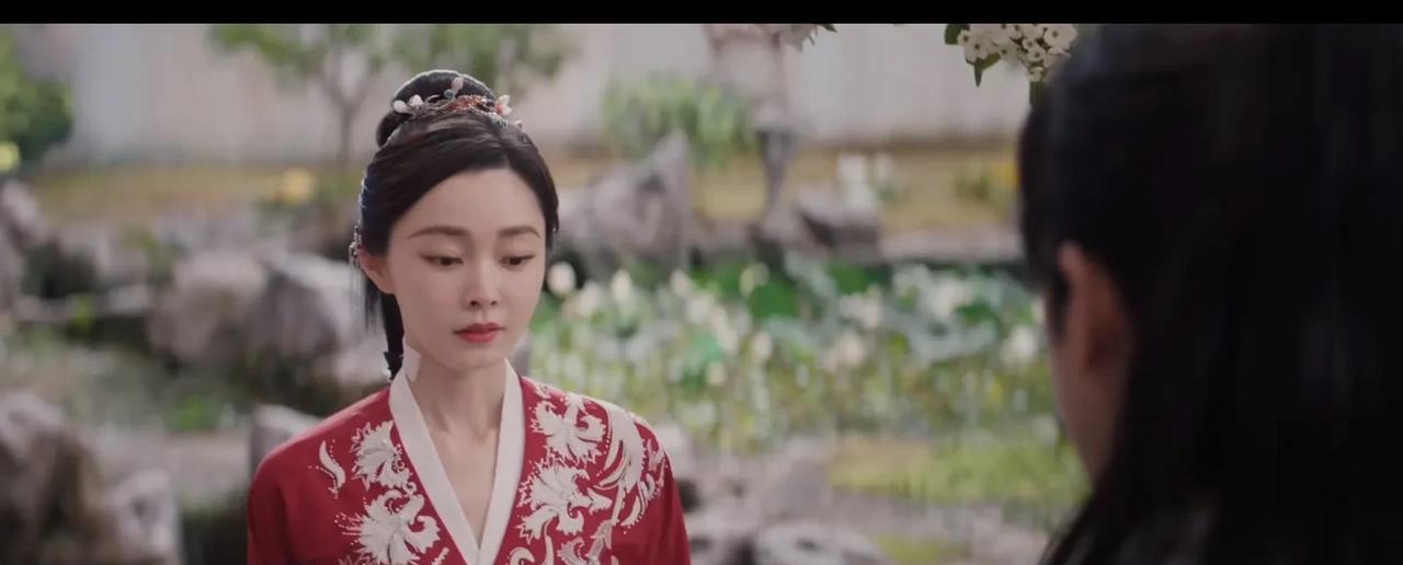 《与晋长安》原著之黎霜黎霜是大晋大将军在野外捡到的孤女，黎霜从小身上就带有一股