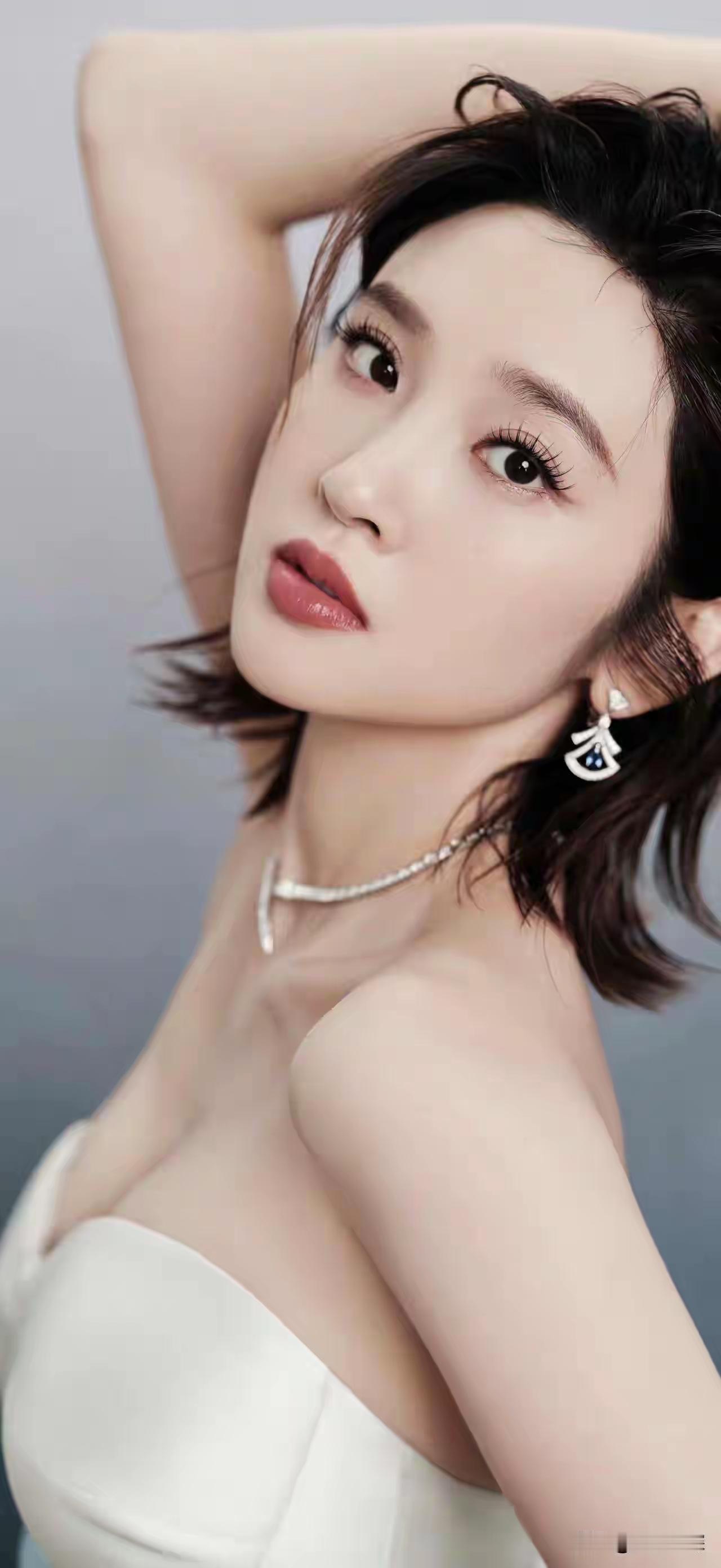 唐艺昕晒图笔记大赛