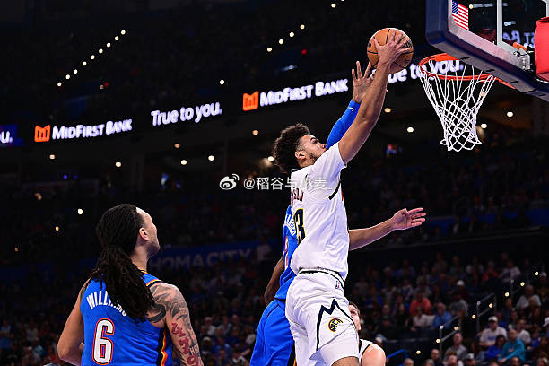 去年11月，卡梅伦-约翰逊的三分命中率为43.9%；去年12月，约翰逊的三分命中