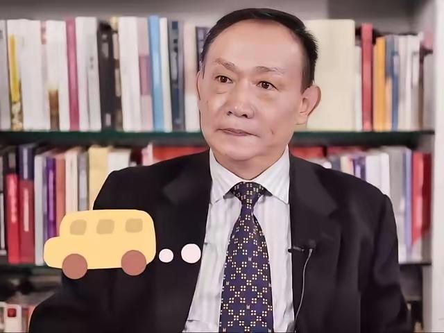 说的对，老婆孩子在国外者，应该一律退出国家机关和事业单位，国家先不清理出这些人，