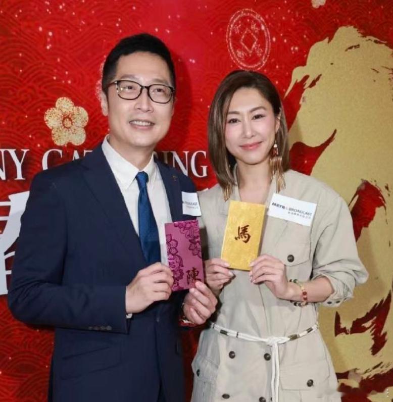 胡定欣回应被催生胡定欣今年没生娃计划据港媒，胡定欣在接受采访时被问长辈是否有催