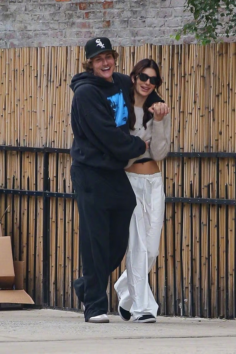 即将28岁的卡米拉·莫罗内(CamilaMorrone)与男友科尔·贝内特