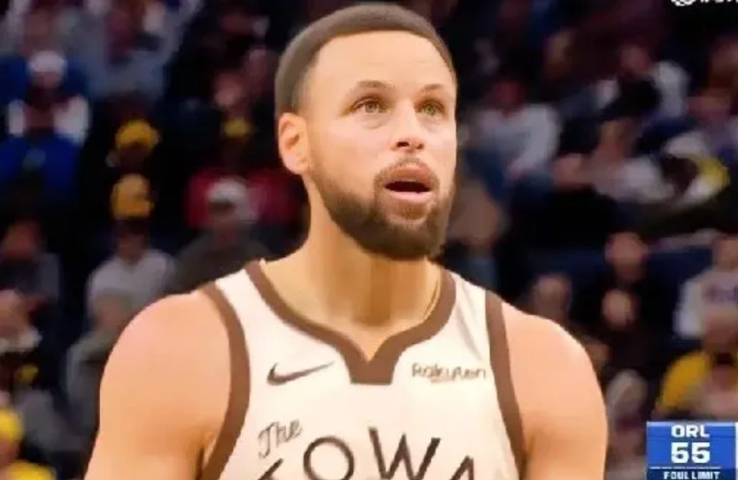 追梦啊，你再这么下去，库里都救不了你。勇士大胜，追梦却尴尬了，因为球队的赢球