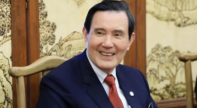 大陆的“单相思”，该醒醒了！马英九的“不统”、朱立伦的“亲美”、洪秀柱的“空喊