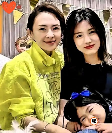 小苹果18岁生日，章子怡这波操作直接打脸“重组家庭难有真感情”！没搞铺张排场