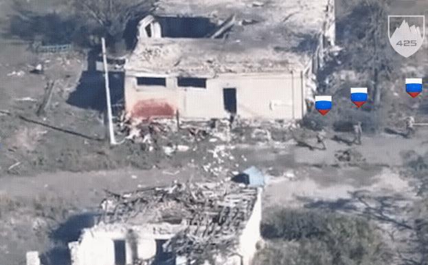 俄军太大意了，遭到乌军伏击！四名俄军士兵全体阵亡！在红军村东北方向。这几名俄