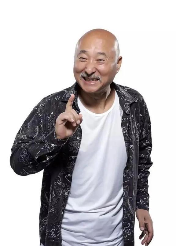 一次，主持人问陈佩斯：“能上春晚，是不是你这辈子最自豪的事？”陈佩斯摇摇头：“不