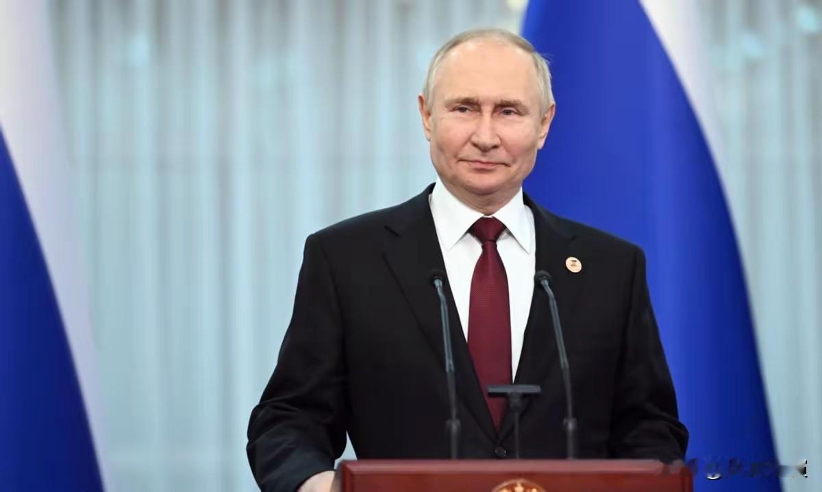 普京真勇猛，送给美国一记重拳！中国决定：给俄罗斯一个大面子。俄乌冲突打了四年