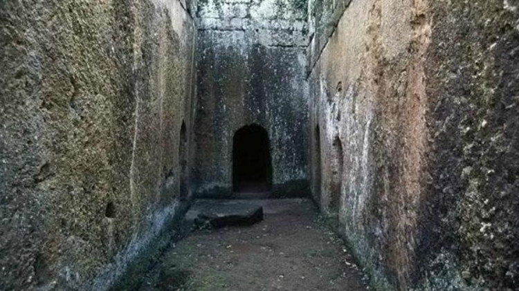 秦始皇陵多恐怖?盗墓贼进入瞬间死掉,至今专家不敢进入