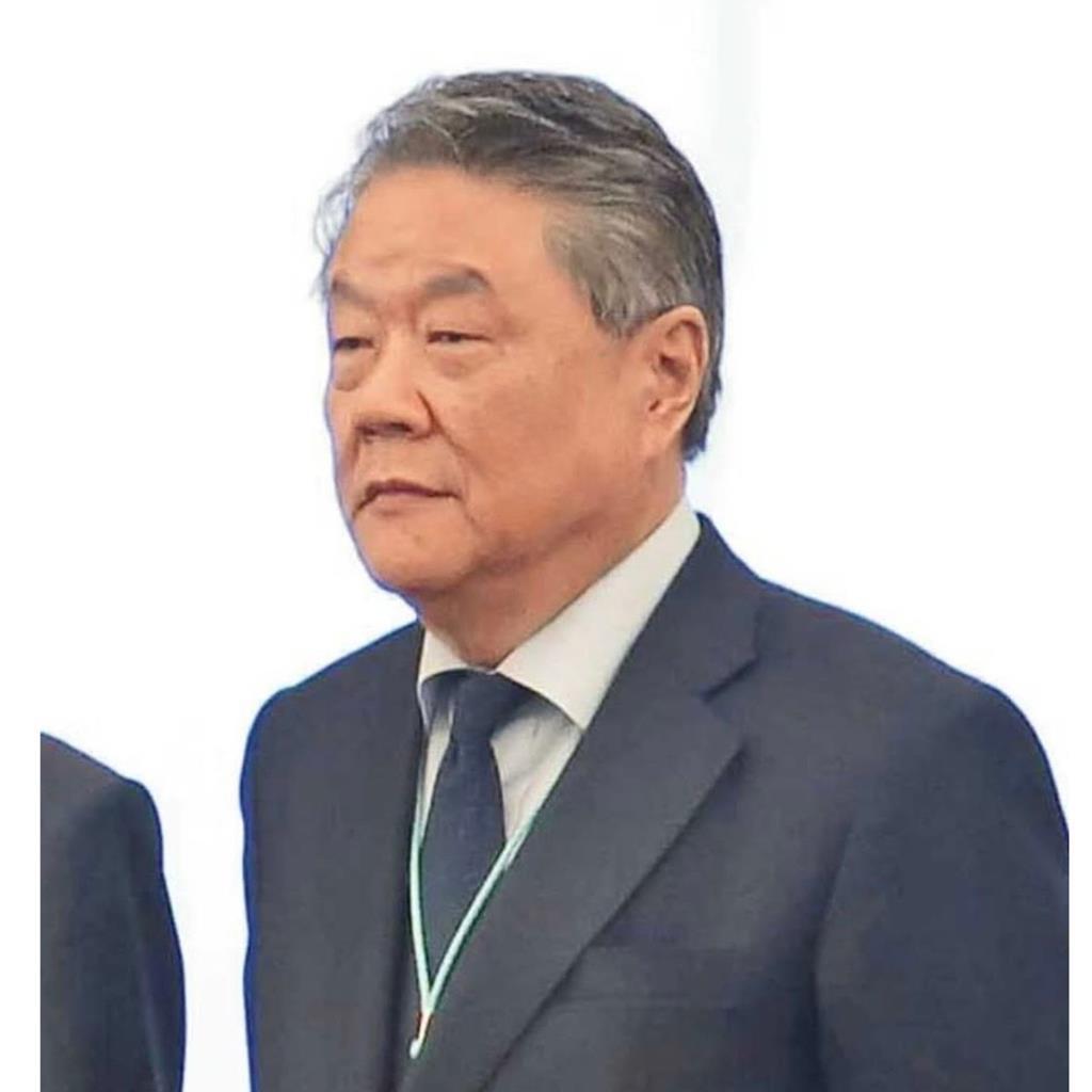 丽文背后金主“CK杨”再发声：军购要买，但必须“买得准、买得到、买得值”面