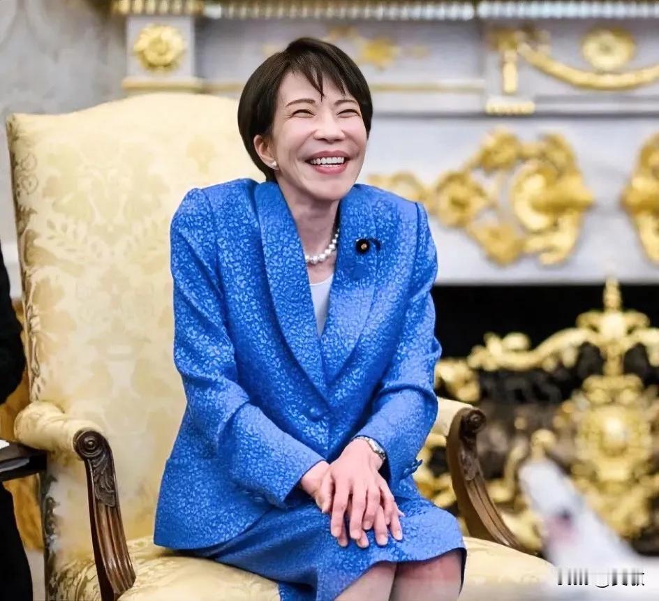 日本的天彻底塌了！5月15日，特朗普结束访华返程途中，与日本首相高市早苗通